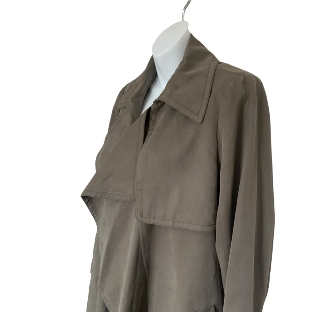 Club Monaco Claudine Trench Coat Size Medium - Picture 6 of 13